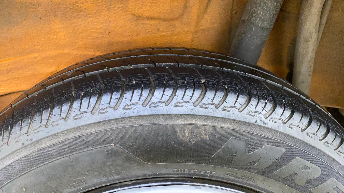 2020 Maruti S PRESSO VXI CNG, CNG, Manual, 75,908 km, Left Rear Tyre Tread