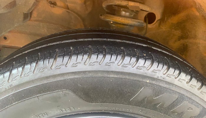2020 Maruti S PRESSO VXI CNG, CNG, Manual, 75,908 km, Left Front Tyre Tread