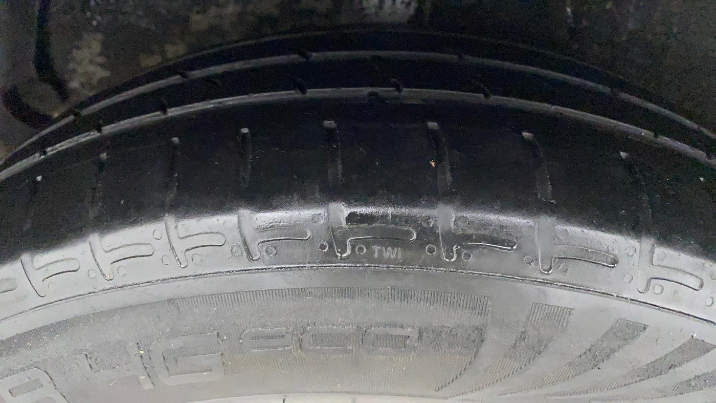 2021 Hyundai AURA S 1.2 CNG, CNG, Manual, 66,390 km, Right Rear Tyre Tread