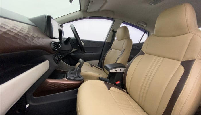 2021 Hyundai AURA S 1.2 CNG, CNG, Manual, 66,390 km, Right Side Front Door Cabin