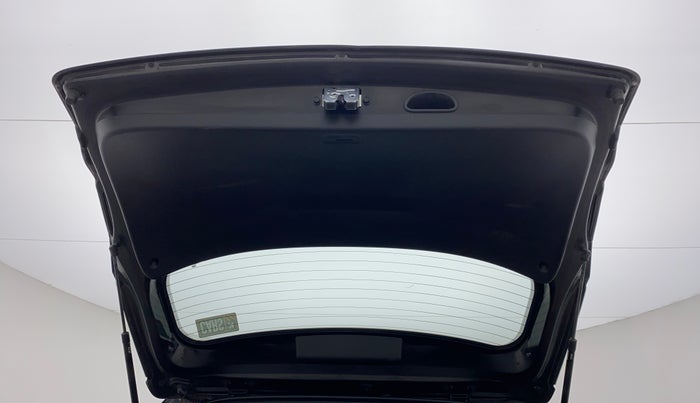 2017 Hyundai Creta SX PLUS AT 1.6 PETROL, Petrol, Automatic, 1,07,329 km, Boot Door Open