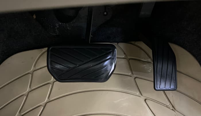 2016 Maruti Celerio VXI AMT, Petrol, Automatic, 40,340 km, Pedals