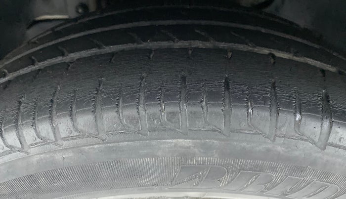 2018 Tata Tiago XZ 1.2 REVOTRON, Petrol, Manual, 50,999 km, Left Front Tyre Tread
