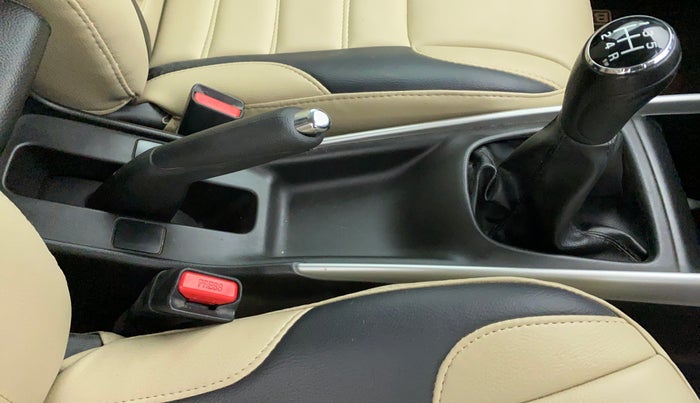 2017 Maruti Baleno ALPHA 1.2 K12, Petrol, Manual, 28,682 km, Gear Lever