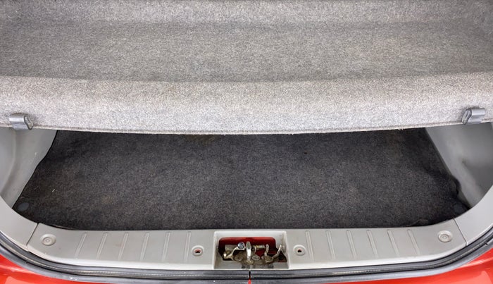 2014 Maruti Alto K10 VXI P, Petrol, Manual, 64,124 km, Boot Inside