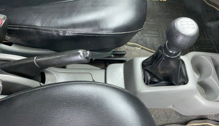 2014 Maruti Alto K10 VXI P, Petrol, Manual, 64,124 km, Gear Lever