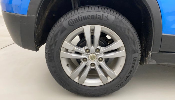 2017 Maruti Vitara Brezza ZDI PLUS DUAL TONE, Diesel, Manual, 66,731 km, Right Rear Wheel