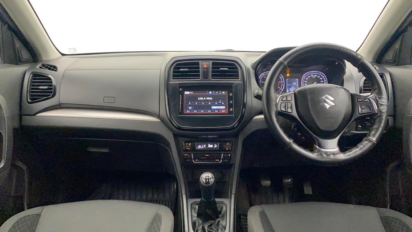 2017 Maruti Vitara Brezza ZDI PLUS DUAL TONE, Diesel, Manual, 66,731 km, Dashboard