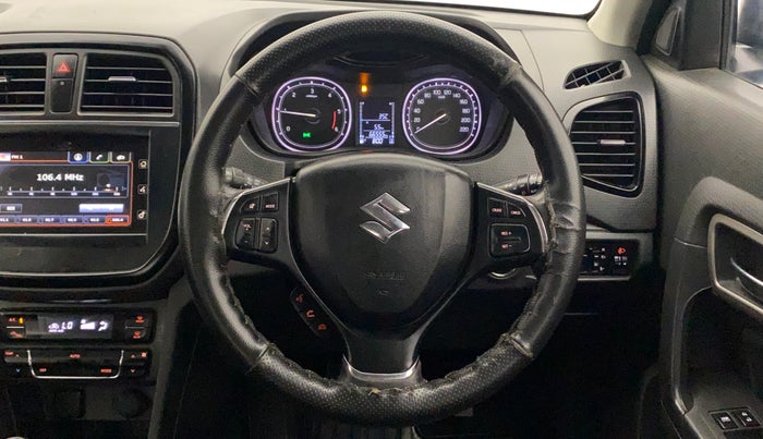 2017 Maruti Vitara Brezza ZDI PLUS DUAL TONE, Diesel, Manual, 66,731 km, Steering Wheel Close Up
