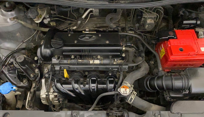 2015 Hyundai Verna FLUIDIC 4S 1.6 VTVT S(O), Petrol, Manual, 51,666 km, Engine View