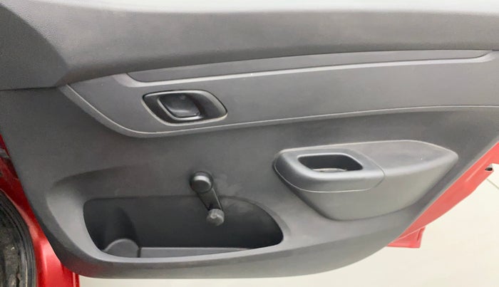 2015 Renault Kwid RXL, Petrol, Manual, 19,902 km, Driver Side Door Panels Control