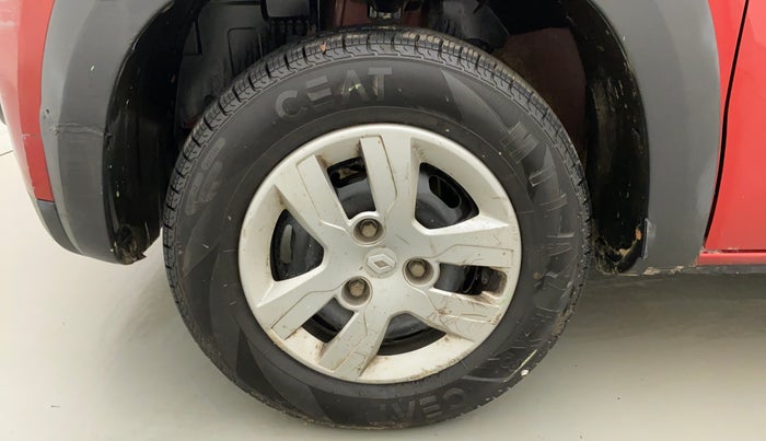 2015 Renault Kwid RXL, Petrol, Manual, 19,902 km, Left Front Wheel