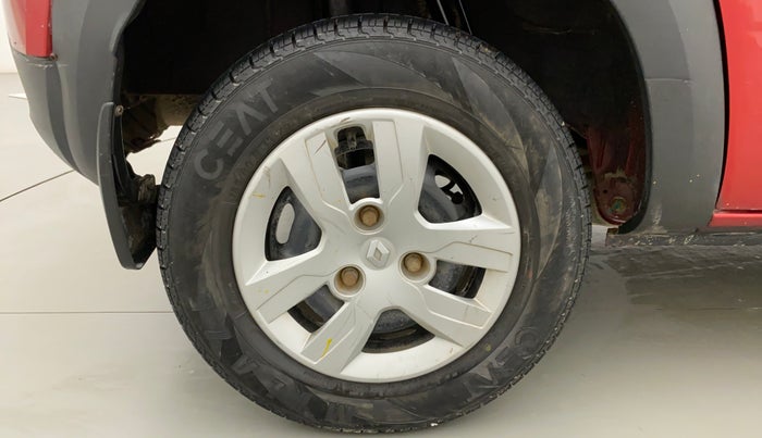 2015 Renault Kwid RXL, Petrol, Manual, 19,902 km, Right Rear Wheel