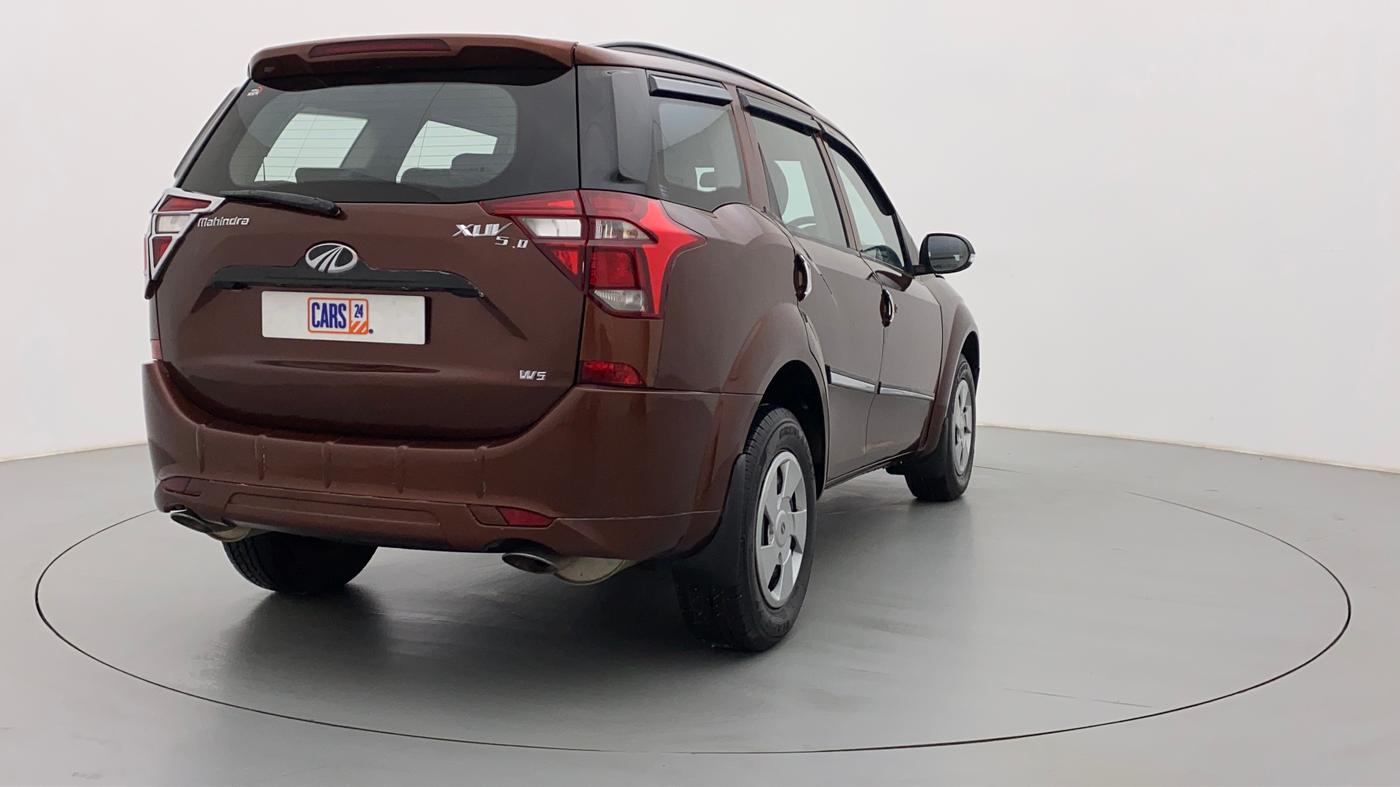 2018 Mahindra XUV500 W5 FWD, Diesel, Manual, 60,096 km, Right Back Diagonal