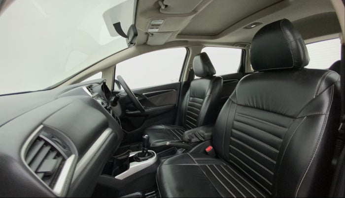 2017 Honda WR-V 1.5L I-DTEC VX MT, Diesel, Manual, 36,814 km, Right Side Front Door Cabin