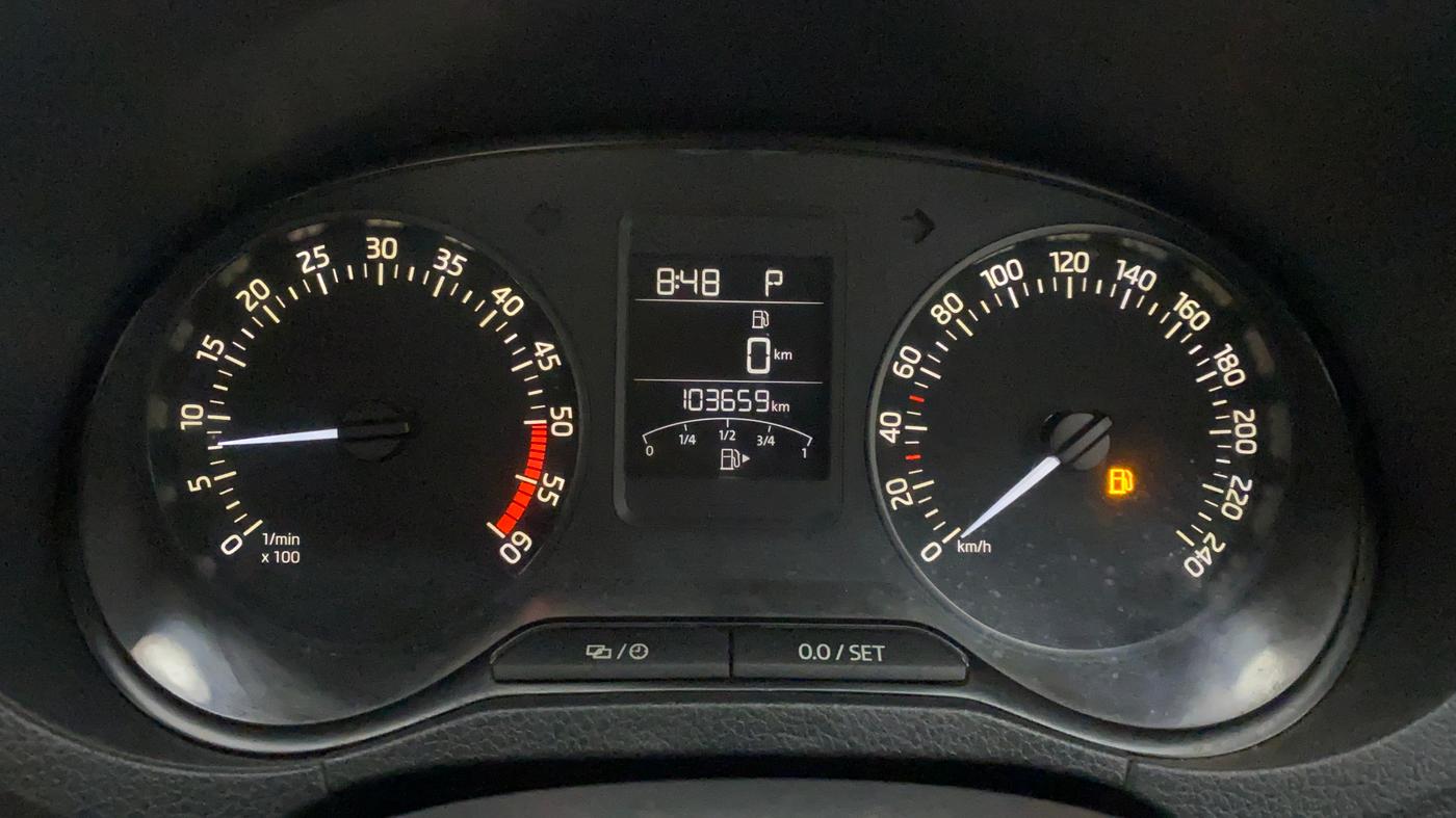 2017 Skoda Rapid STYLE 1.5 TDI AT, Diesel, Automatic, 1,04,045 km, Odometer Image