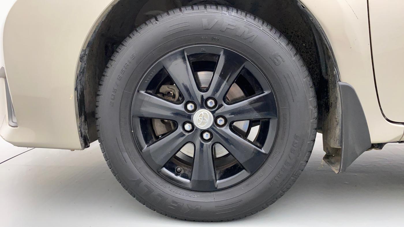 2016 Toyota Corolla Altis G, Petrol, Manual, 38,119 km, Left Front Wheel