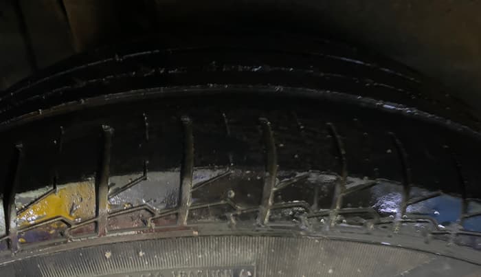 2022 Maruti S Cross ZETA 1.5, Petrol, Manual, 60,692 km, Right Rear Tyre Tread