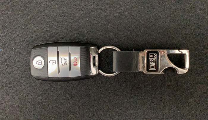 2019 KIA SELTOS HTX 1.5 PETROL, Petrol, Manual, 51,695 km, Key Close Up