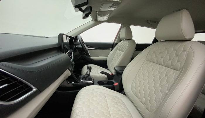 2019 KIA SELTOS HTX 1.5 PETROL, Petrol, Manual, 51,695 km, Right Side Front Door Cabin
