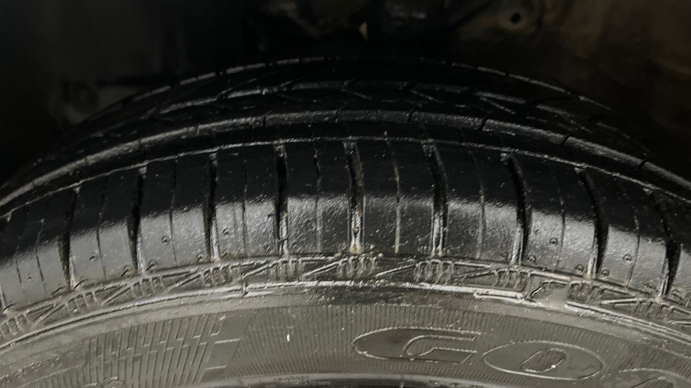 2020 Maruti New Wagon-R ZXI 1.2, Petrol, Manual, 97,004 km, Left Front Tyre Tread