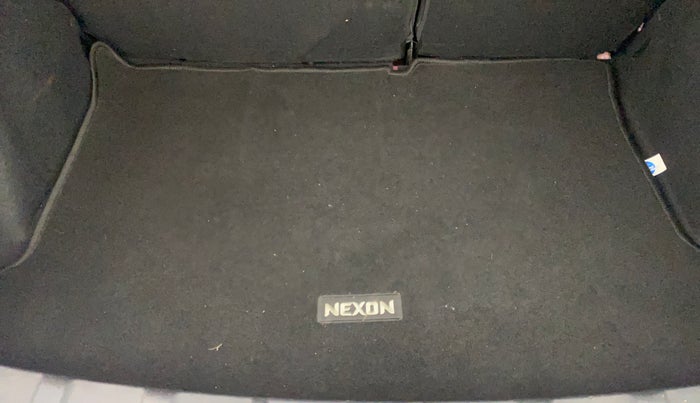 2021 Tata NEXON XZA PLUS SUNROOF PETROL, Petrol, Automatic, 21,989 km, Boot Inside