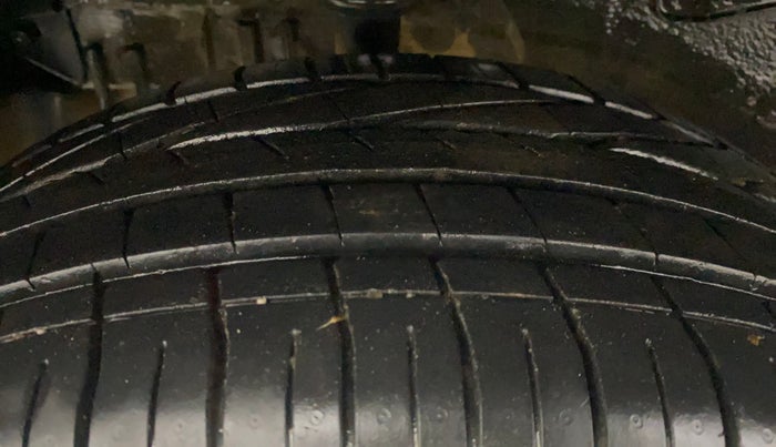 2021 Tata NEXON XZA PLUS SUNROOF PETROL, Petrol, Automatic, 21,989 km, Right Rear Tyre Tread
