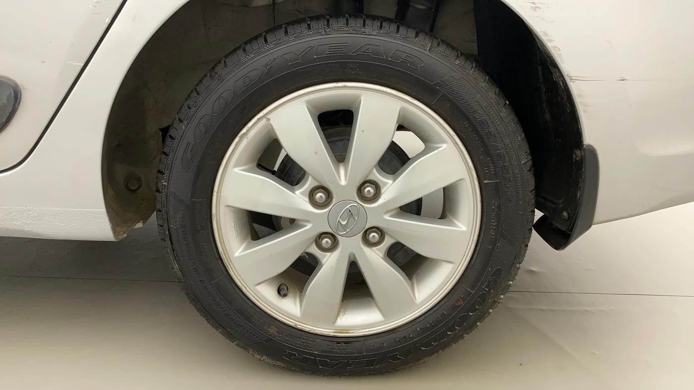 2015 Hyundai Xcent S (O) 1.2, Petrol, Manual, 98,625 km, Left Rear Wheel