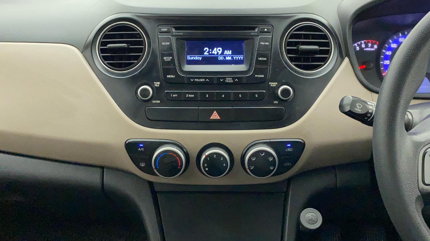 2015 Hyundai Xcent S (O) 1.2, Petrol, Manual, 98,625 km, Air Conditioner