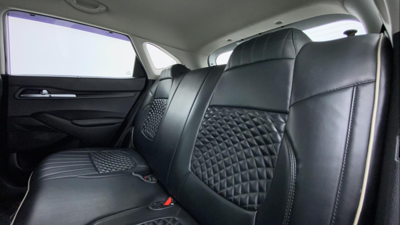 2020 KIA SELTOS HTK PLUS 1.5 DIESEL, Diesel, Manual, 49,148 km, Right Side Rear Door Cabin