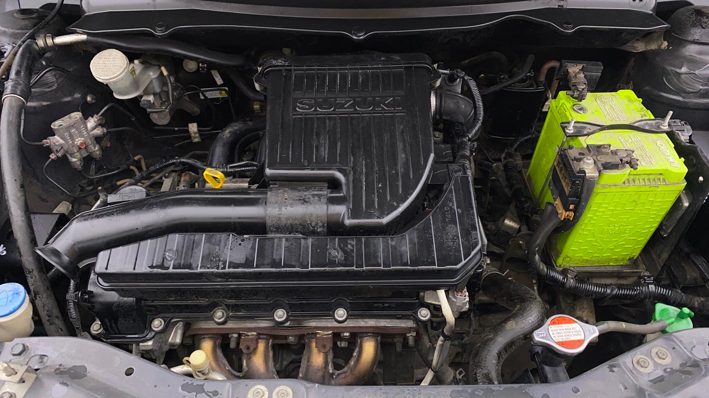 2016 Maruti Swift VXI, Petrol, Manual, 57,380 km, Engine View