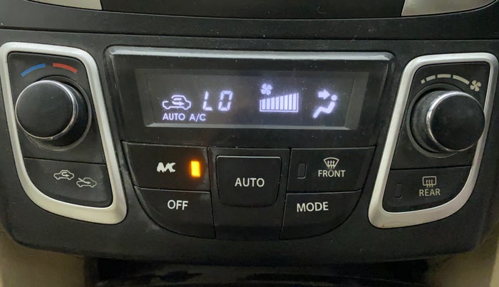 2015 Maruti Ciaz VXI+, Petrol, Manual, 56,400 km, Automatic Climate Control