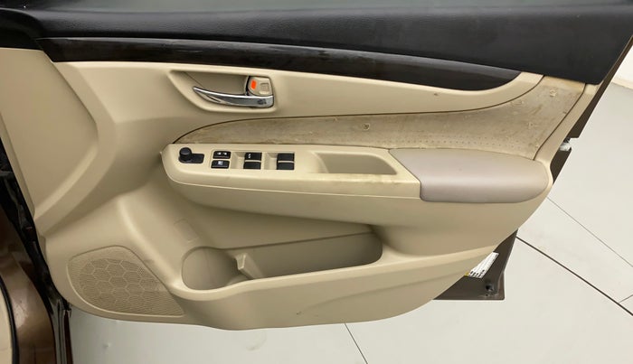 2015 Maruti Ciaz VXI+, Petrol, Manual, 56,400 km, Driver Side Door Panels Control