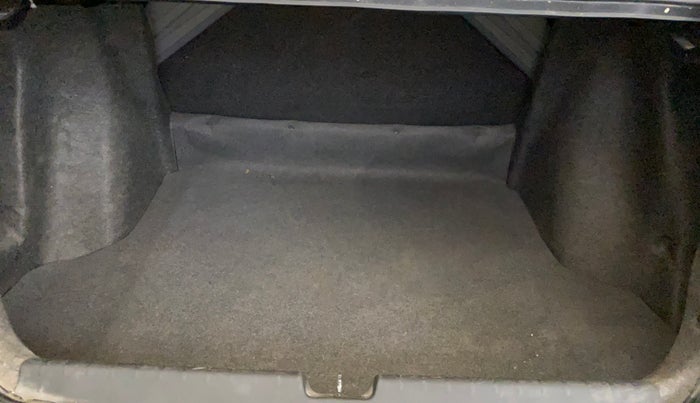 2017 Honda City 1.5L I-VTEC ZX CVT, Petrol, Automatic, 75,921 km, Boot Inside