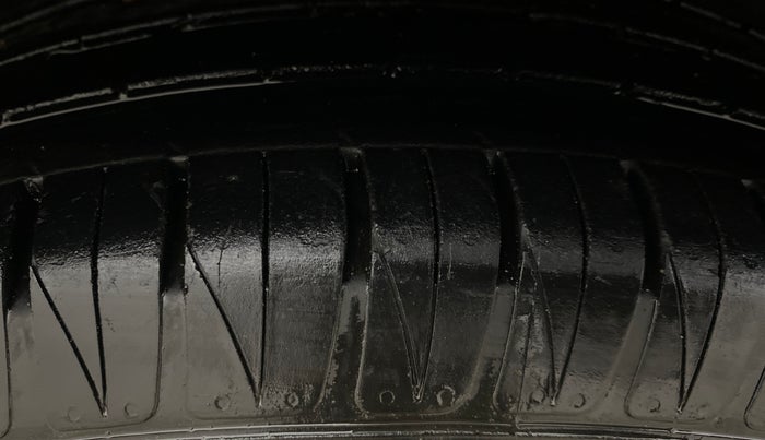 2020 KIA SONET HTX 1.0 IMT, Petrol, Manual, 38,291 km, Right Rear Tyre Tread