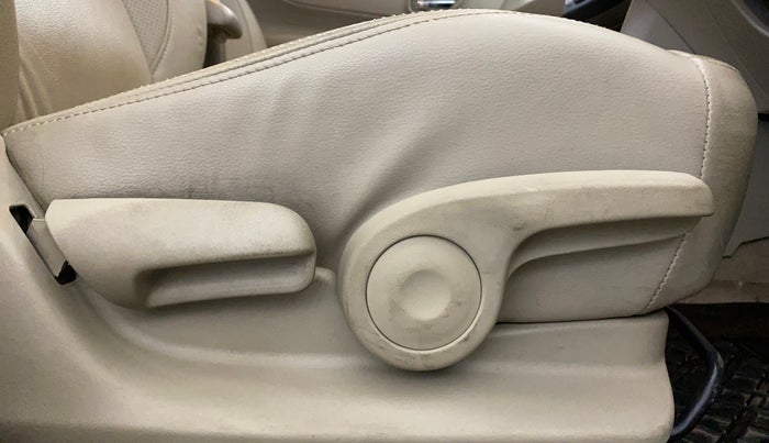 2020 Maruti Ciaz ALPHA 1.5 SHVS PETROL, Petrol, Manual, 64,443 km, Driver Side Adjustment Panel