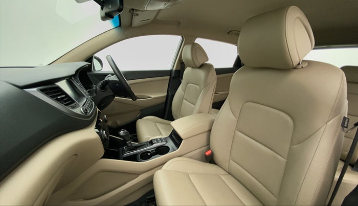 2017 Hyundai Tucson GLS 2WD AT DIESEL, Diesel, Automatic, 41,602 km, Right Side Front Door Cabin