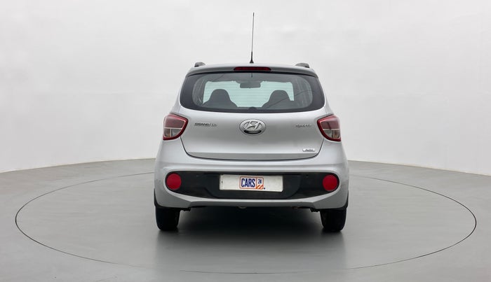 2017 Hyundai Grand i10 SPORTZ (O) 1.2 AT VTVT, Petrol, Automatic, 65,281 km, Back/Rear