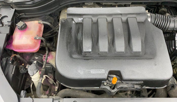 2022 Mahindra XUV700 AX 5 P MT 5 STR, Petrol, Manual, 41,551 km, Engine View - Right