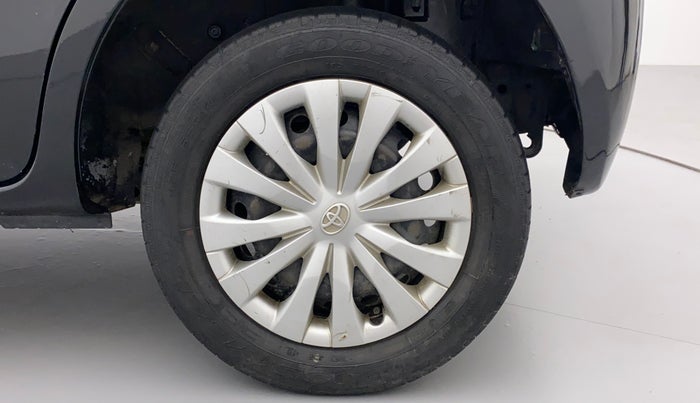 2013 Toyota Etios Liva G, Petrol, Manual, 75,804 km, Left Rear Wheel