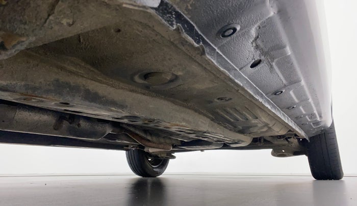 2013 Toyota Etios Liva G, Petrol, Manual, 75,804 km, Right Side Underbody