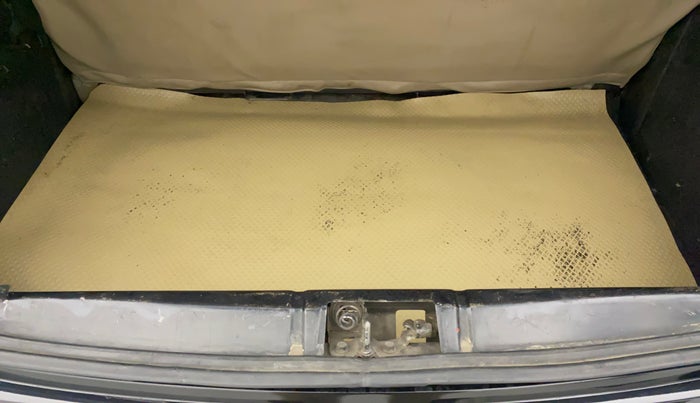 2013 Toyota Etios Liva G, Petrol, Manual, 75,804 km, Boot Inside