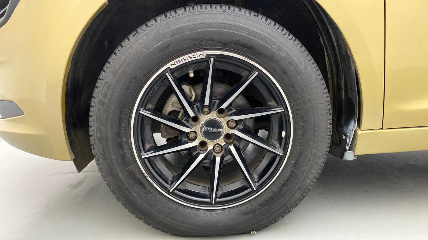 2020 Tata ALTROZ XE RHYTM, Petrol, Manual, 27,701 km, Left Front Wheel