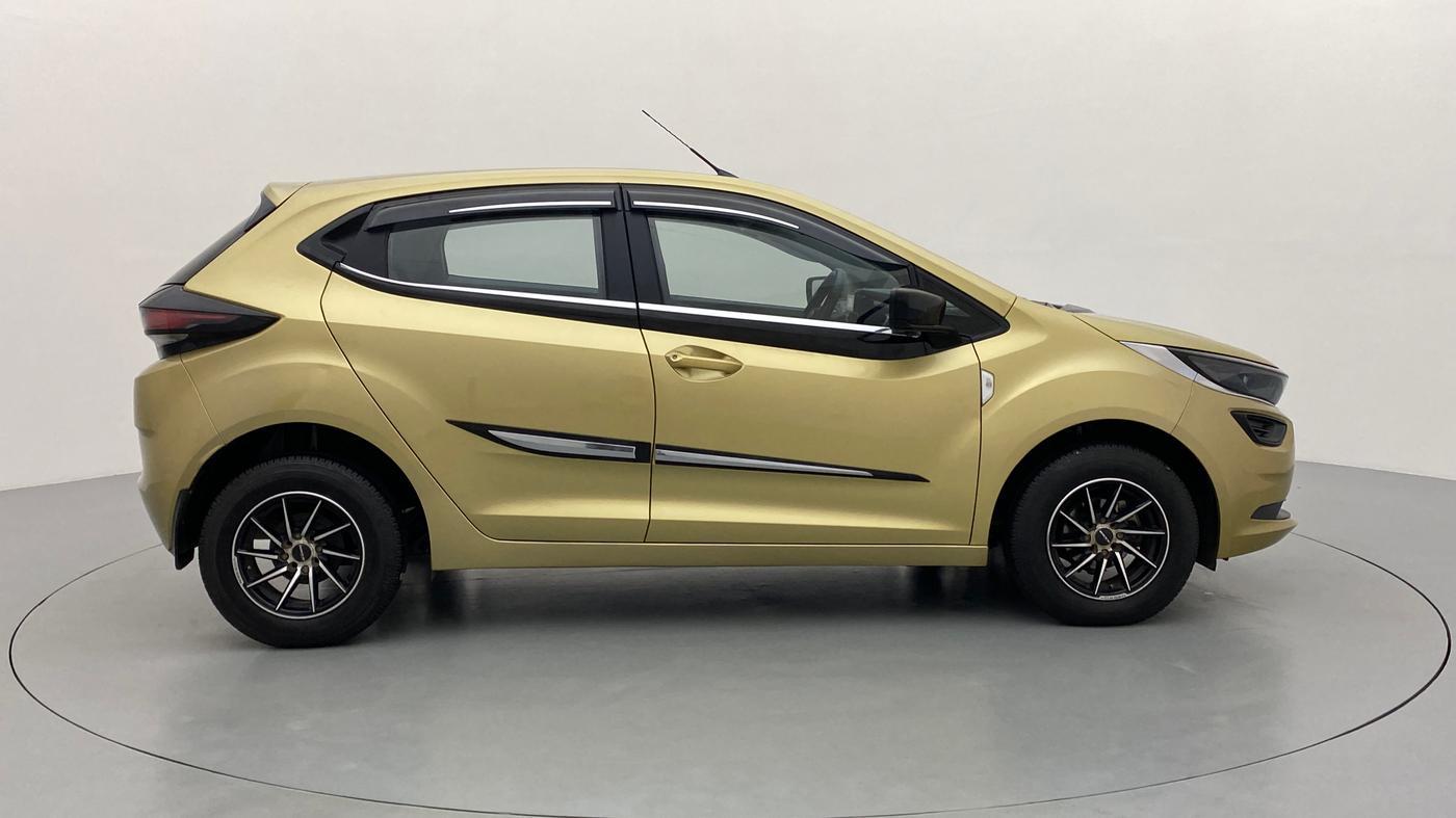 2020 Tata ALTROZ XE RHYTM, Petrol, Manual, 27,701 km, Right Side View