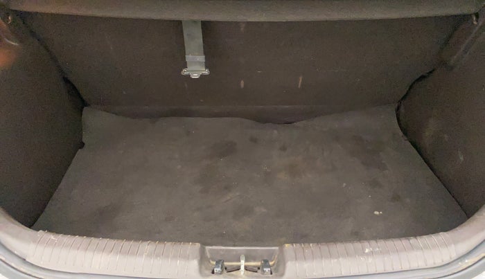 2012 Hyundai i20 MAGNA (O) 1.2, Petrol, Manual, 44,111 km, Boot Inside
