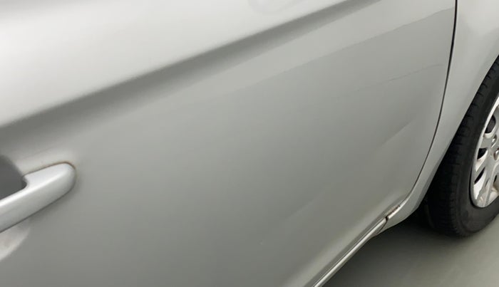 2012 Hyundai i20 MAGNA (O) 1.2, Petrol, Manual, 44,111 km, Driver-side door - Slightly dented