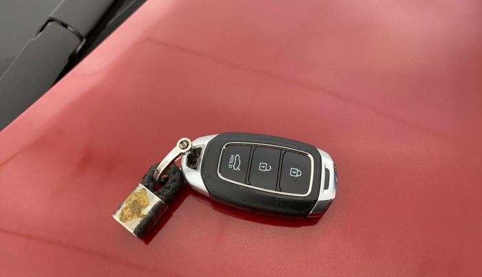 2018 Hyundai Verna 1.6 VTVT SX (O) AT, Petrol, Automatic, 38,054 km, Key Close Up