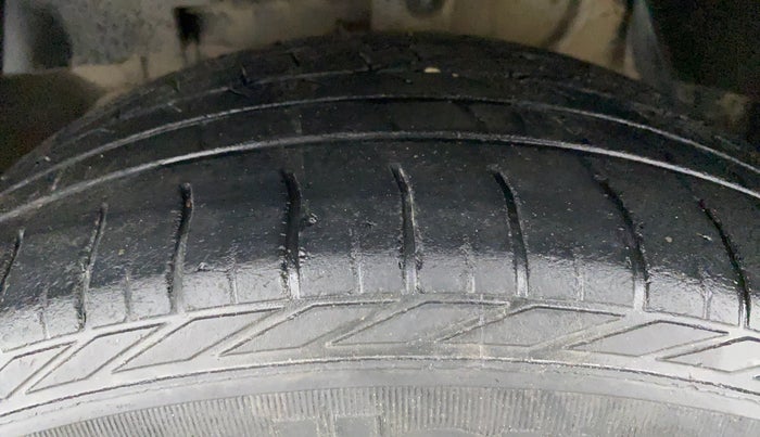 2018 Tata NEXON XZA + 1.2 PETROL A/T, Petrol, Automatic, 44,828 km, Left Front Tyre Tread