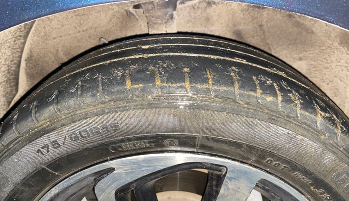 2022 Hyundai GRAND I10 NIOS ASTA 1.2 KAPPA VTVT, Petrol, Manual, 56,783 km, Right Front Tyre Tread