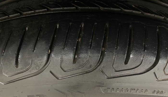 2024 Tata ALTROZ XZ PETROL, Petrol, Manual, 11,792 km, Left Front Tyre Tread